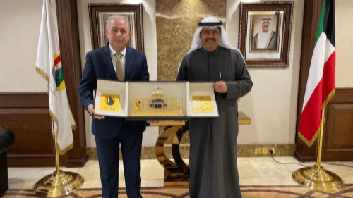 سفير المغرب يزور محافظ حولي الكويتية
